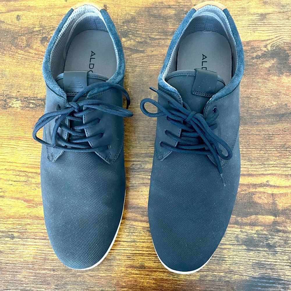 Aldo Aauwen-R men’s sneakers low top Navy blue size 10.5